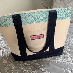 Vineyard vines mini tote